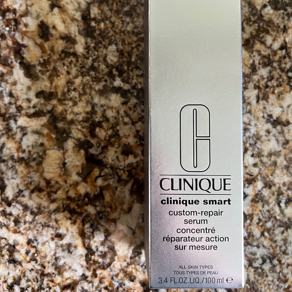 Clinique Smart